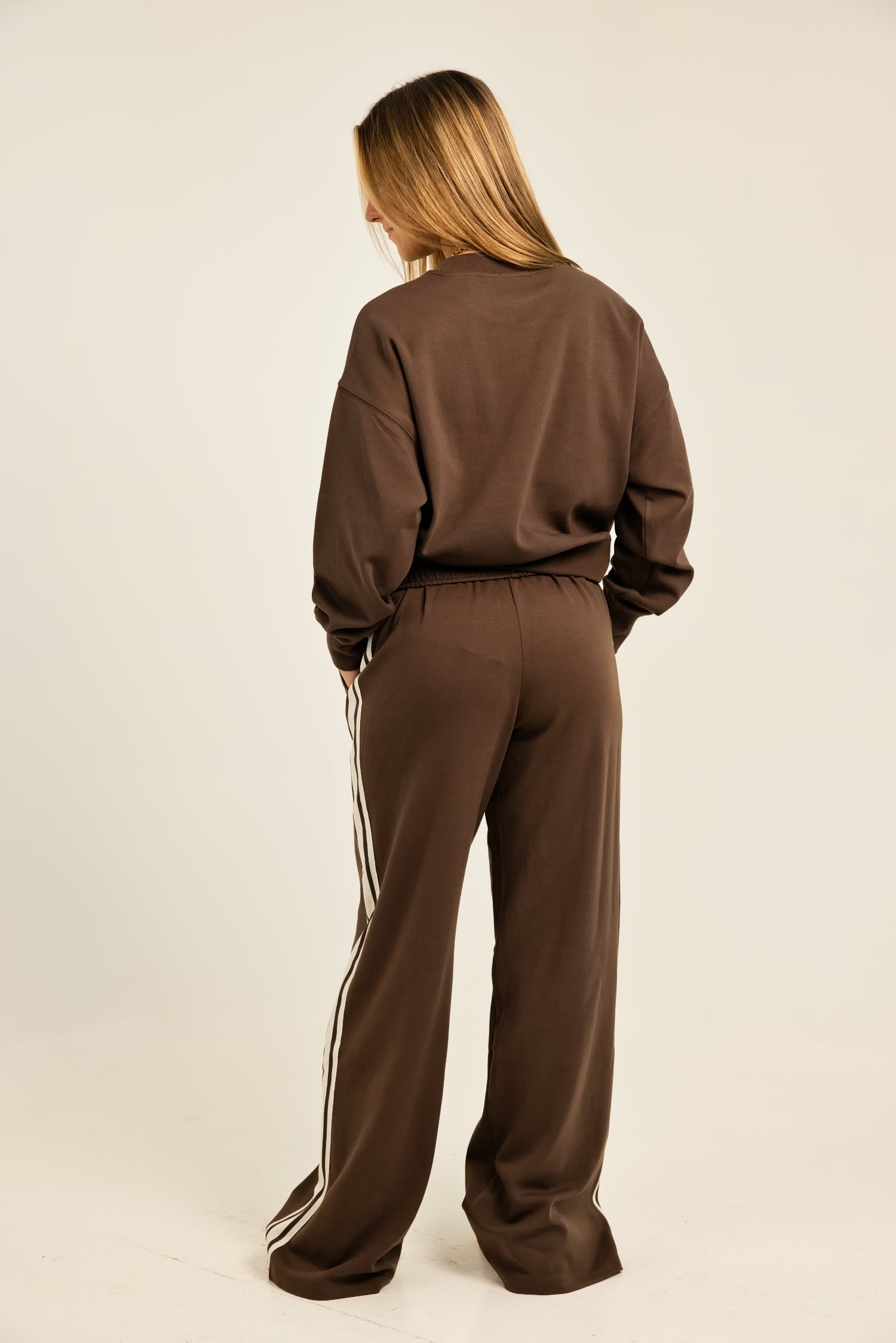 Z Supply Comeback Sweatshirt Dark Chocolate