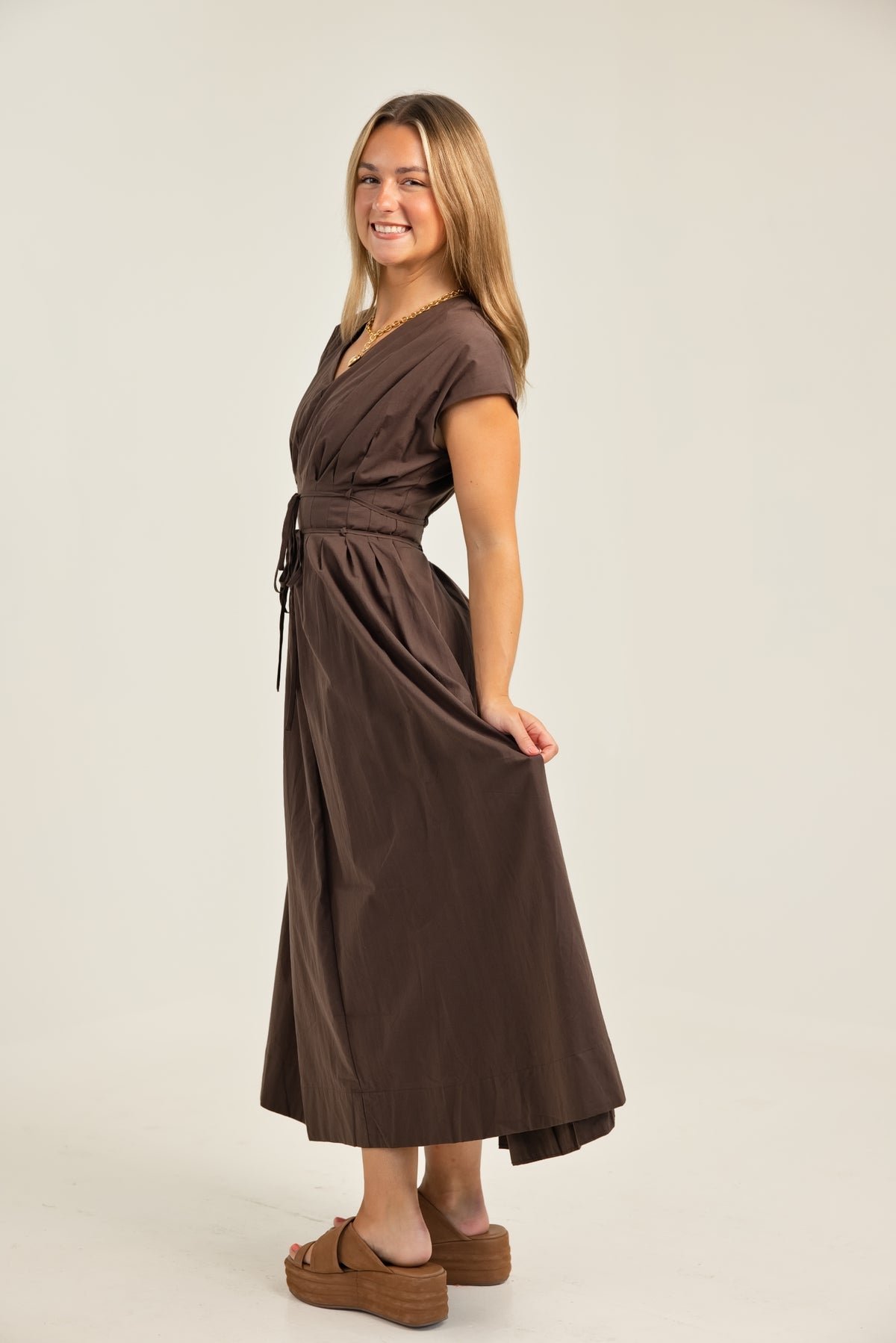 The Poppy Pleated V-Neck Midi Dress Dark Brown