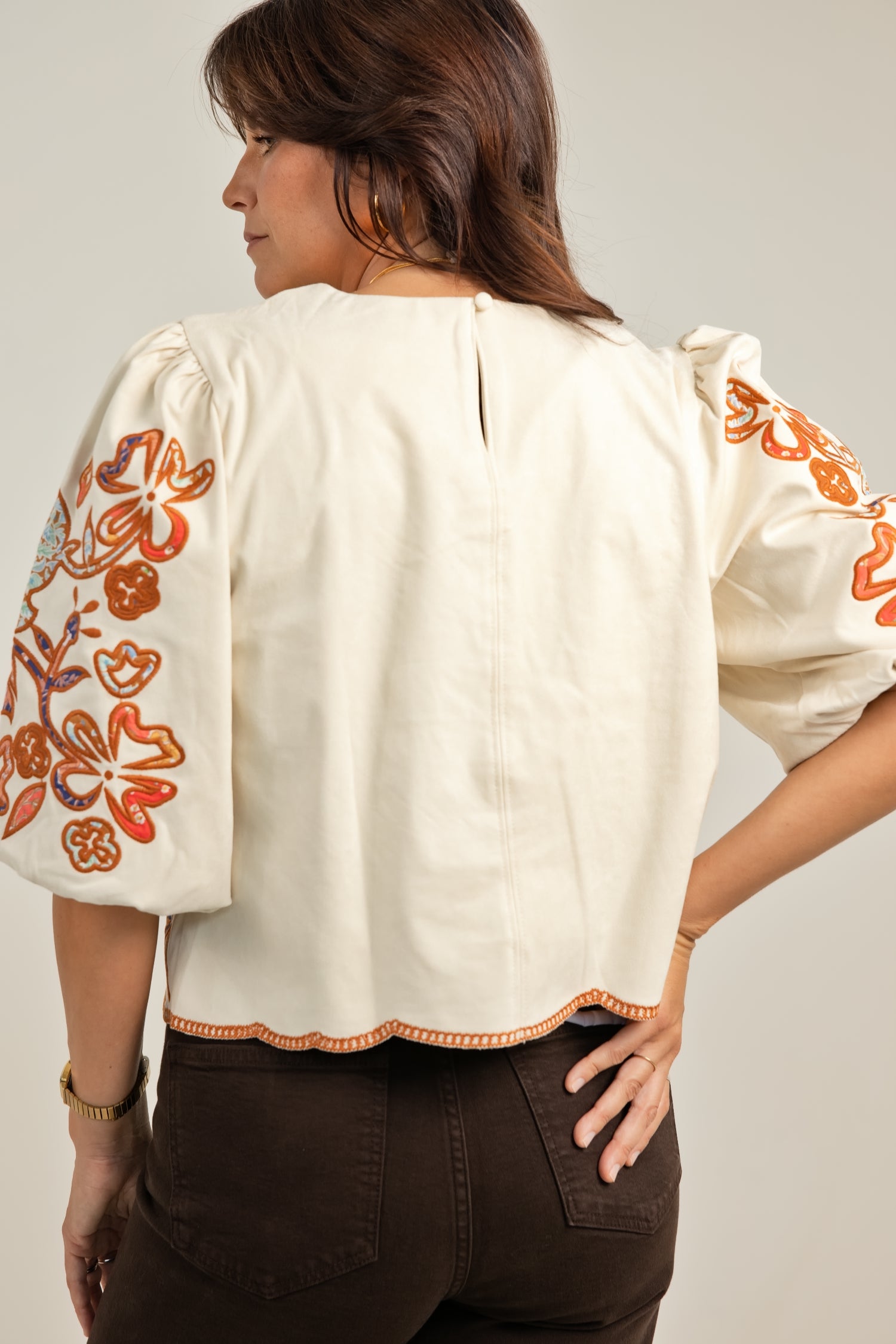 THML Floral Embroidered Puff Sleeve Top