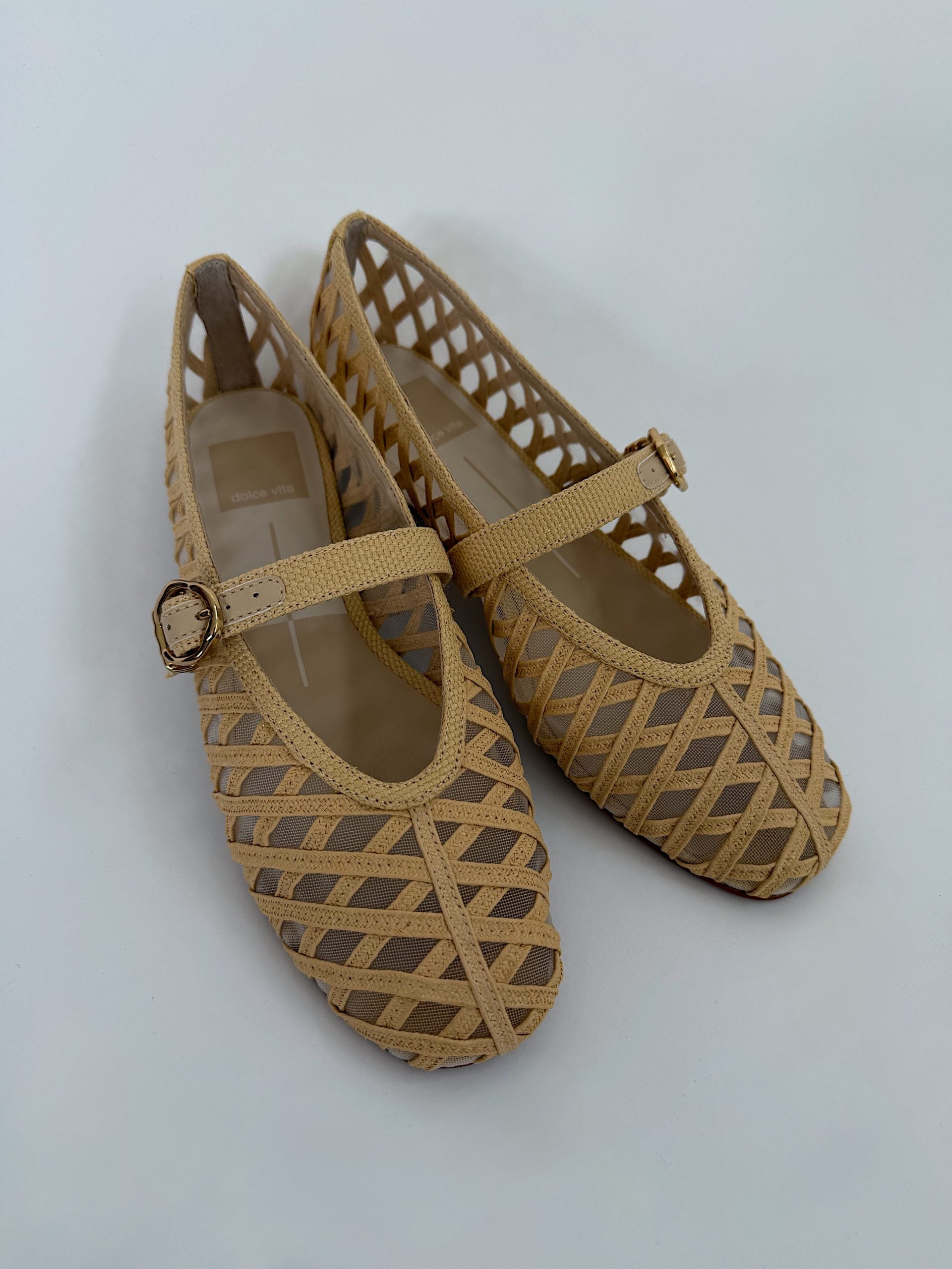 Dolce Vita Bodey Flat