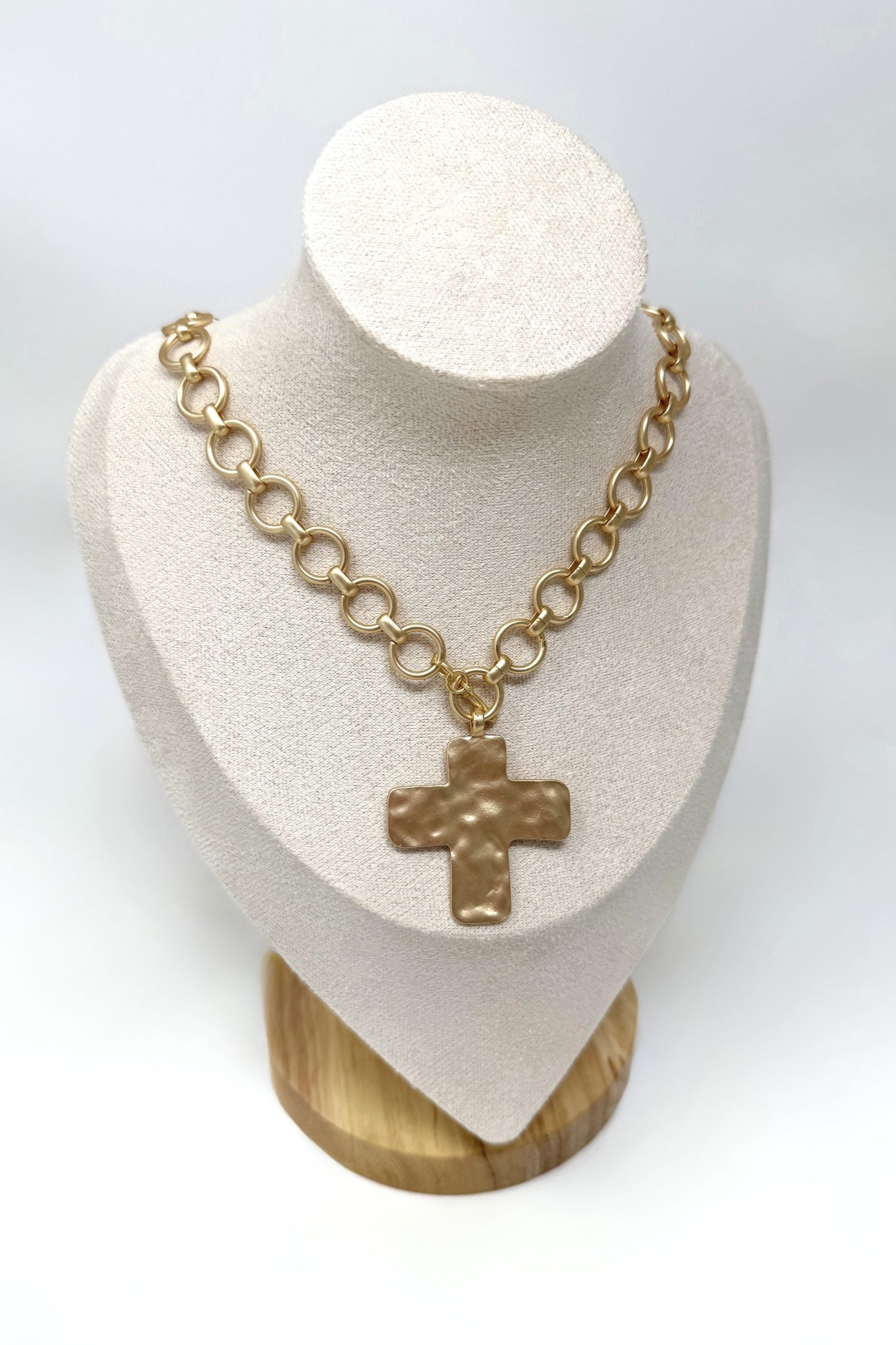 The Faith Hammered Cross & Ring Chain Necklace
