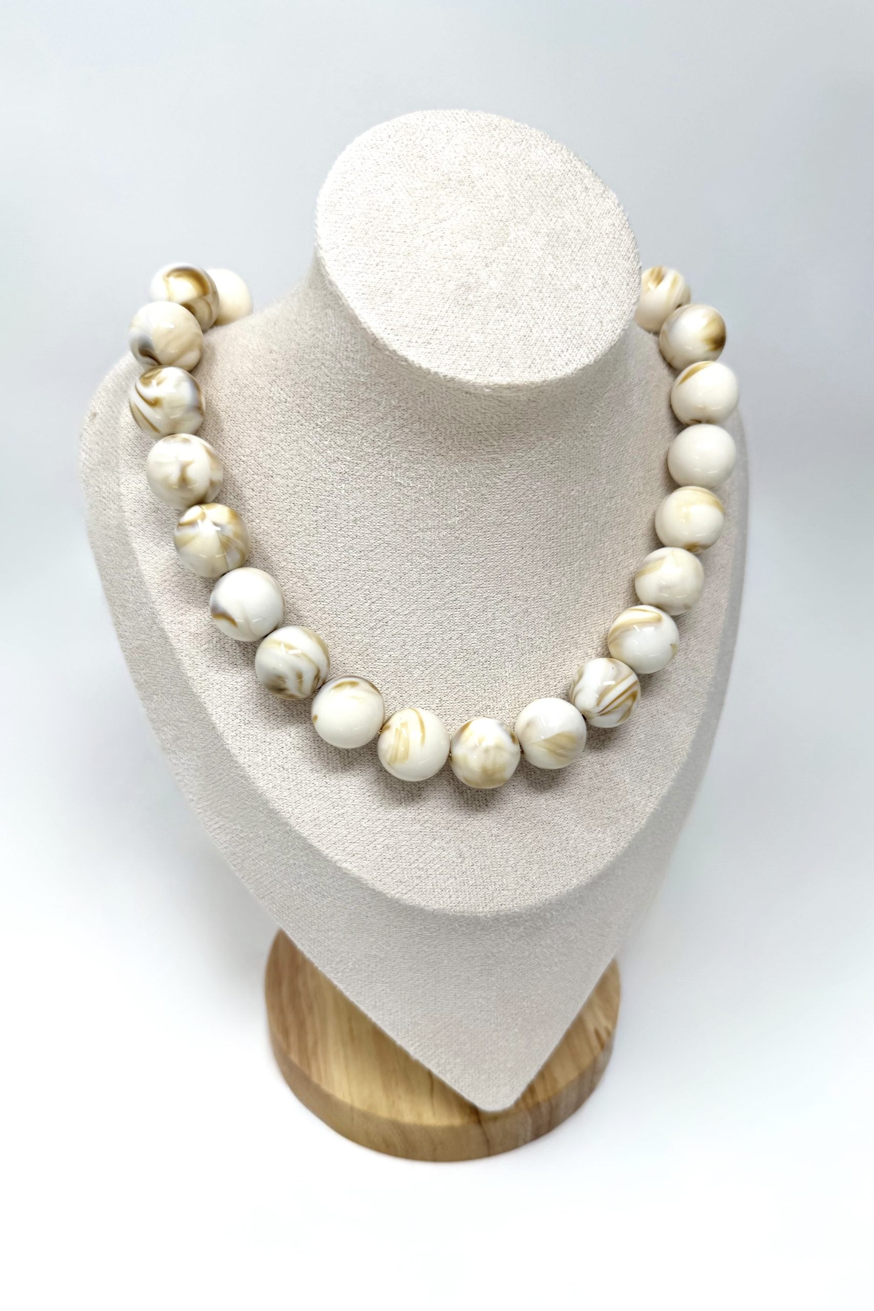 The Bubbles Necklace
