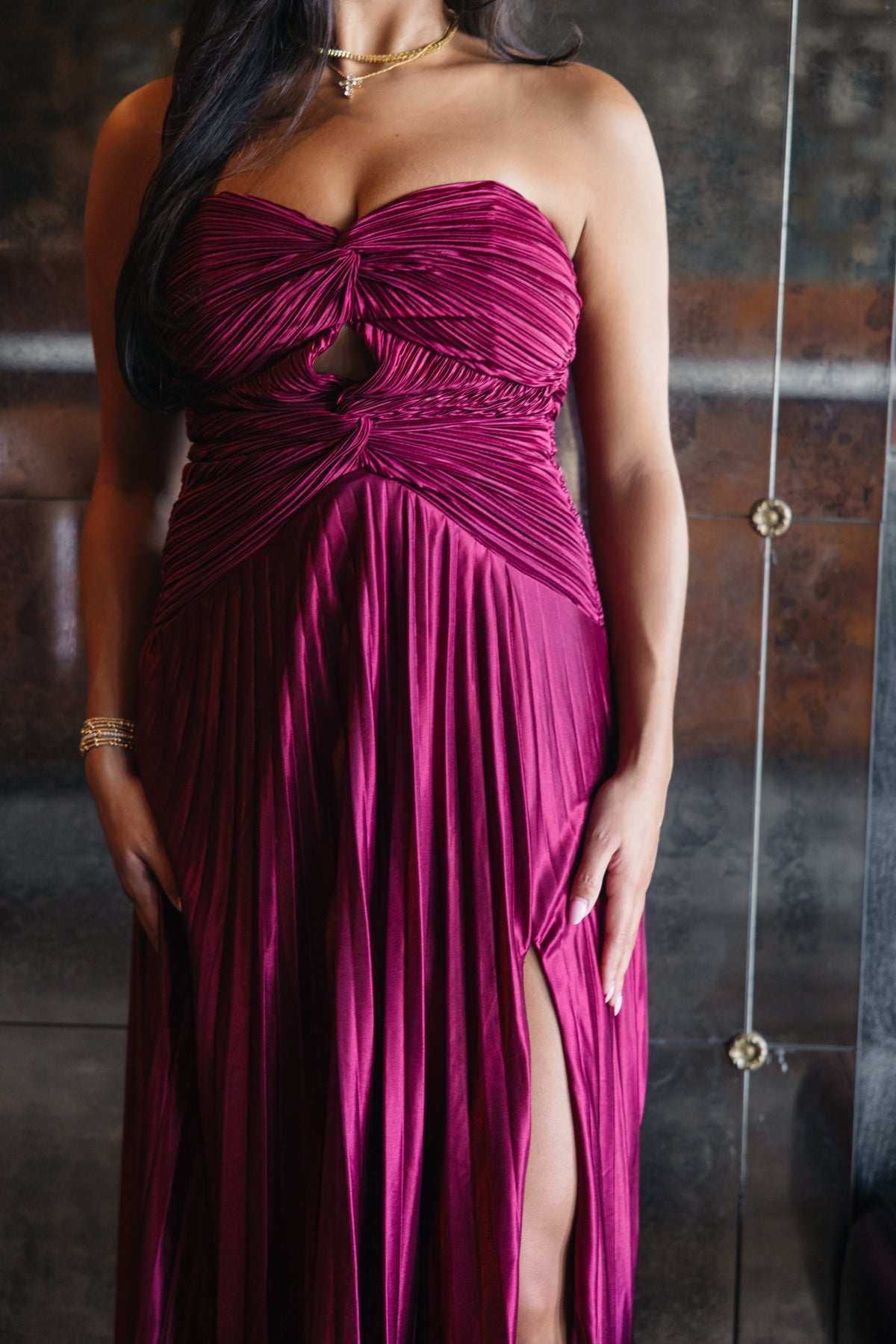 Lulu's Florence Twist Front Maxi Dress
