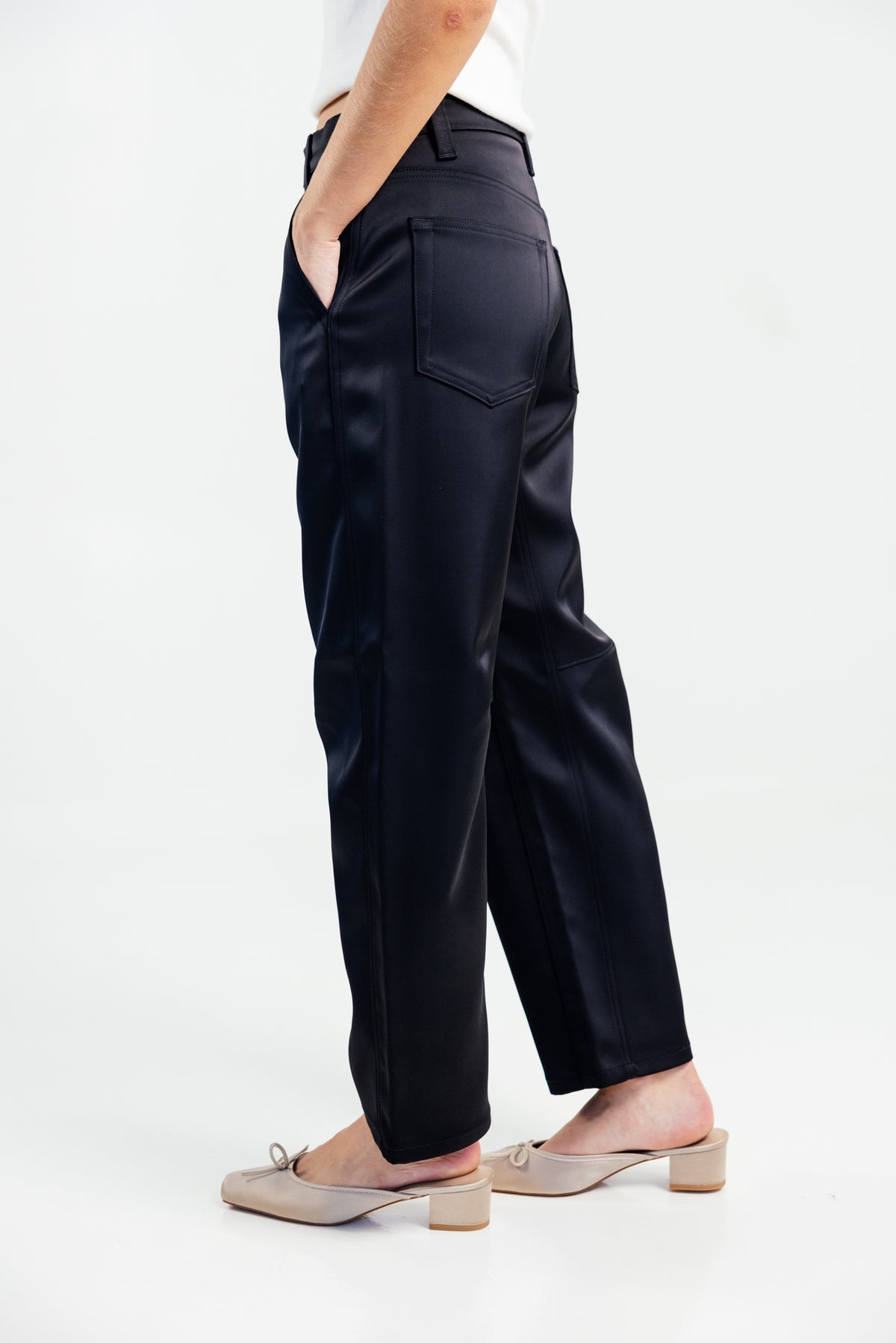 PISTOLA Beau Sateen Seamed Crescent Leg