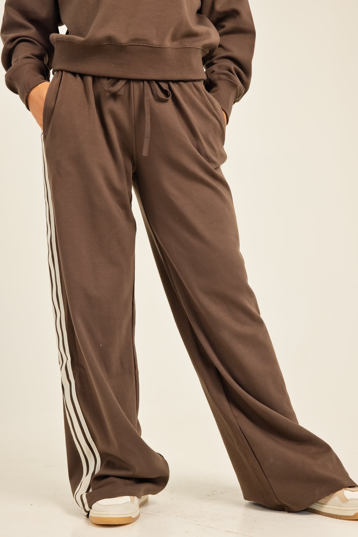 Z Supply Breakaway Track Pant Dark Chocolate