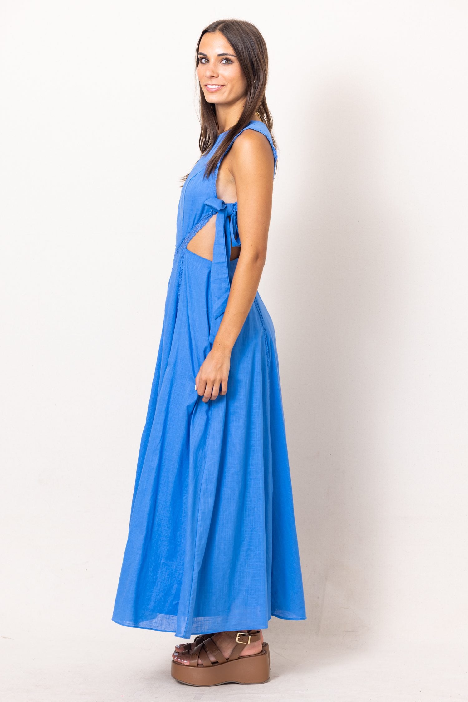 The Summer Breeze Side Cut Out Midi Dress