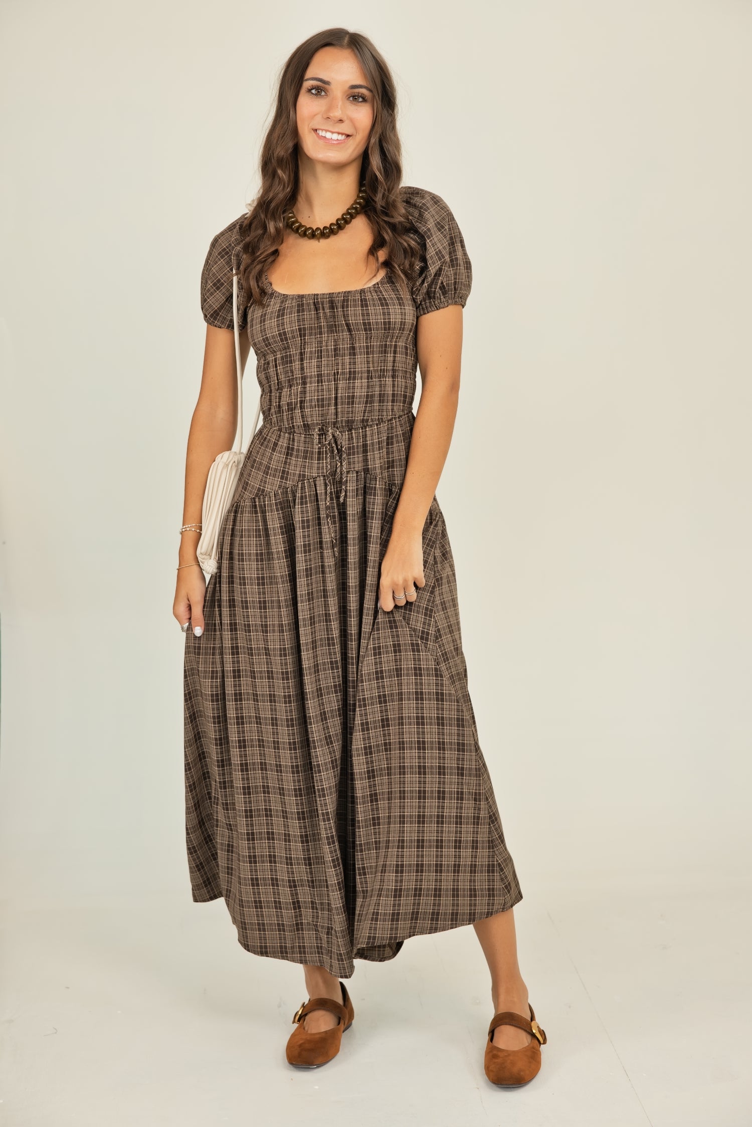 The Scholarly Sweetheart Neck Midi Dress Mocha Multi