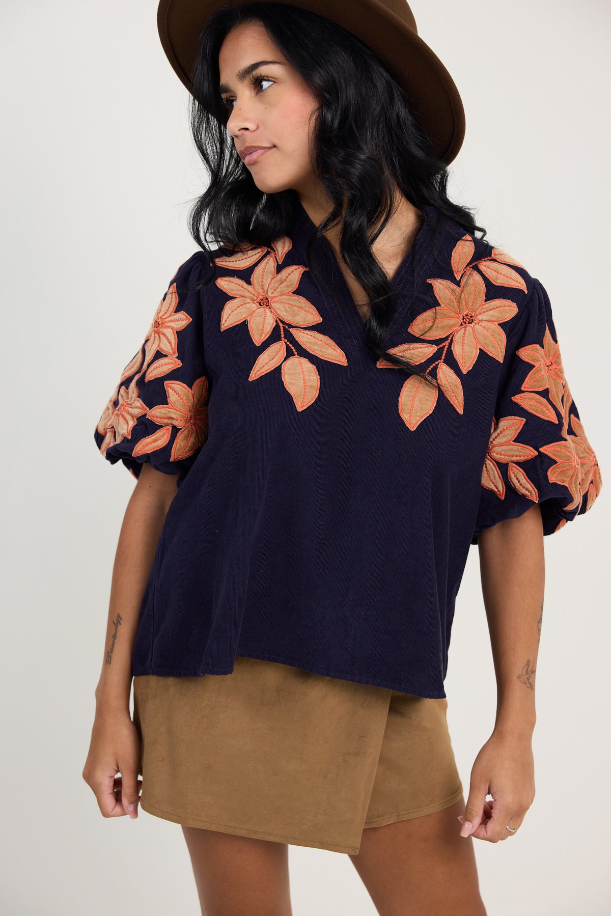 THML Corduroy Embroidery Puff Sleeve Top
