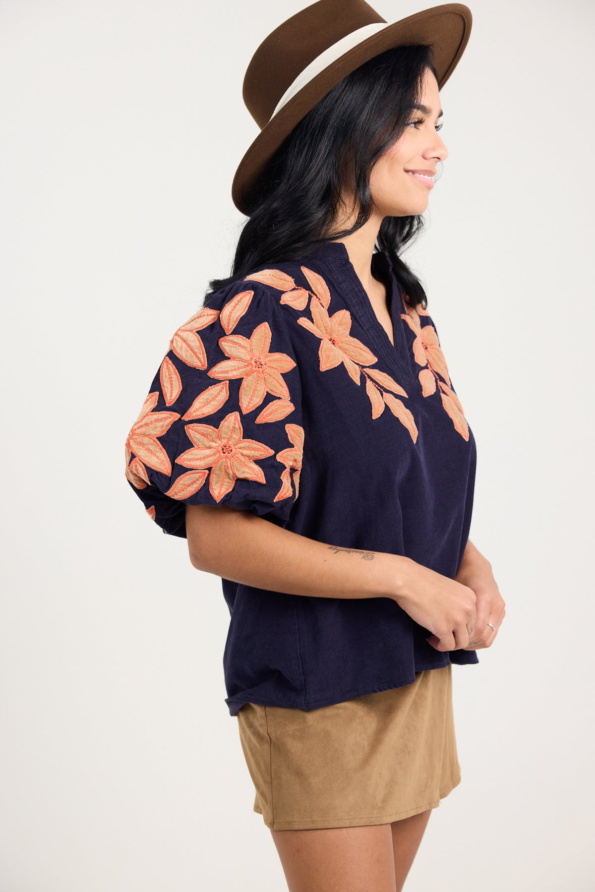 THML Corduroy Embroidery Puff Sleeve Top