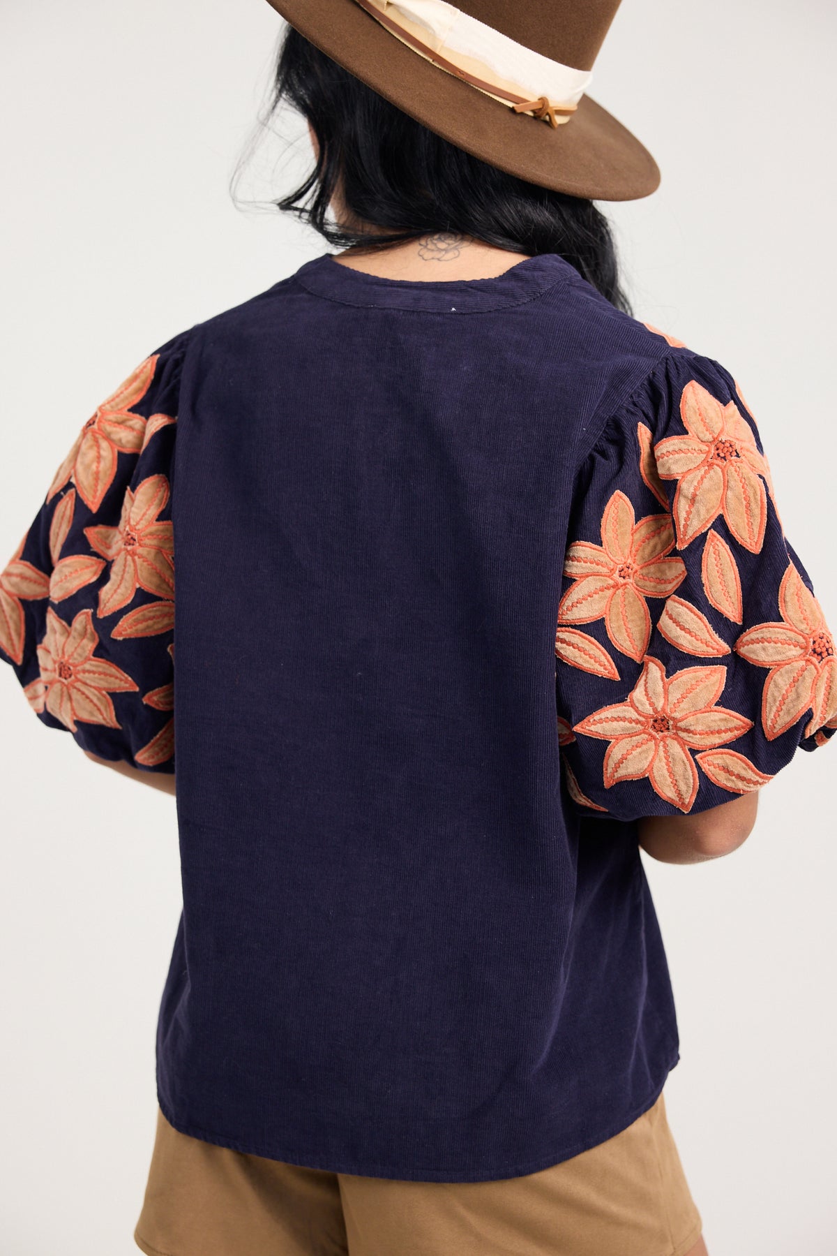 THML Corduroy Embroidery Puff Sleeve Top