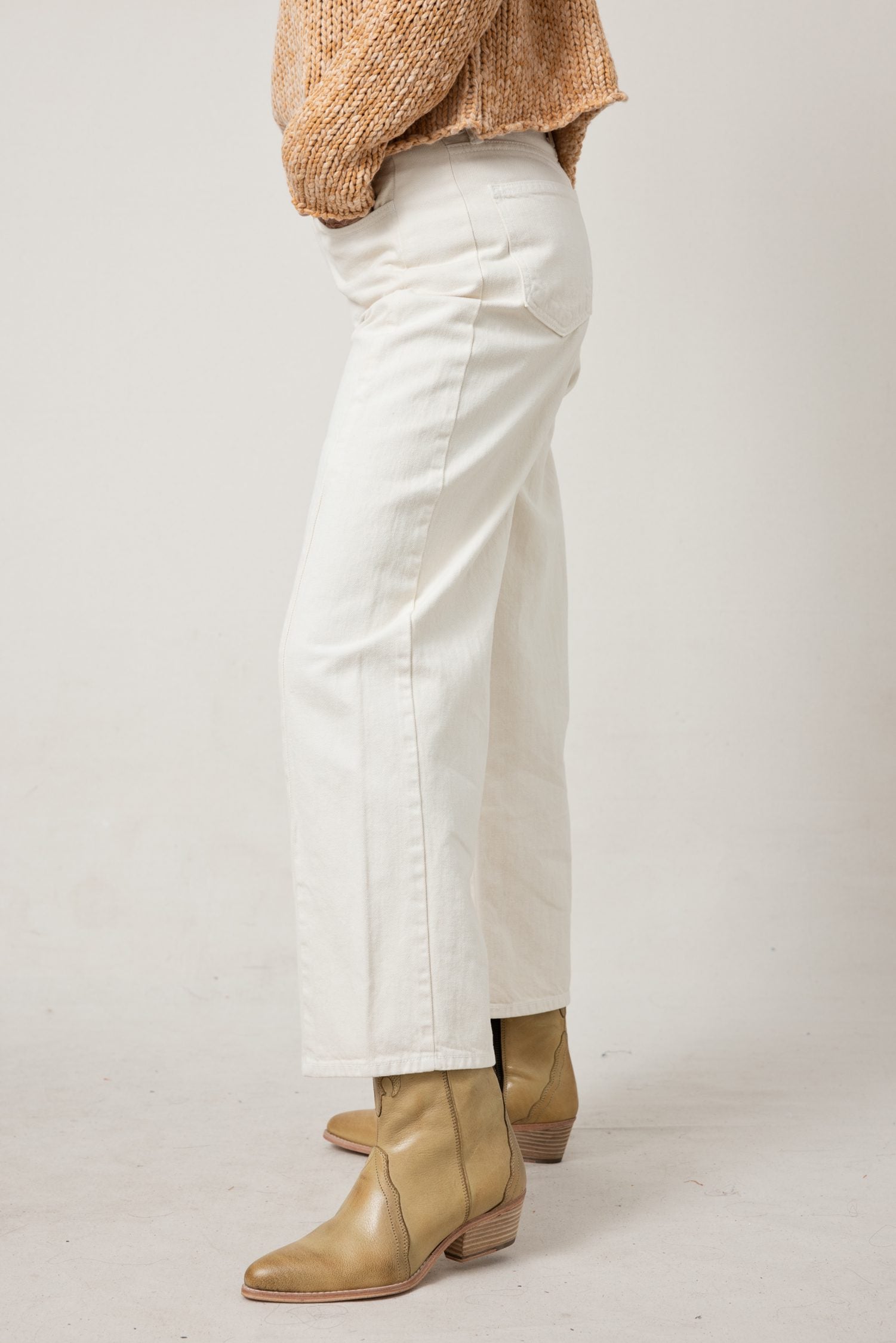 Just Black Denim Barrel Jean Twist
