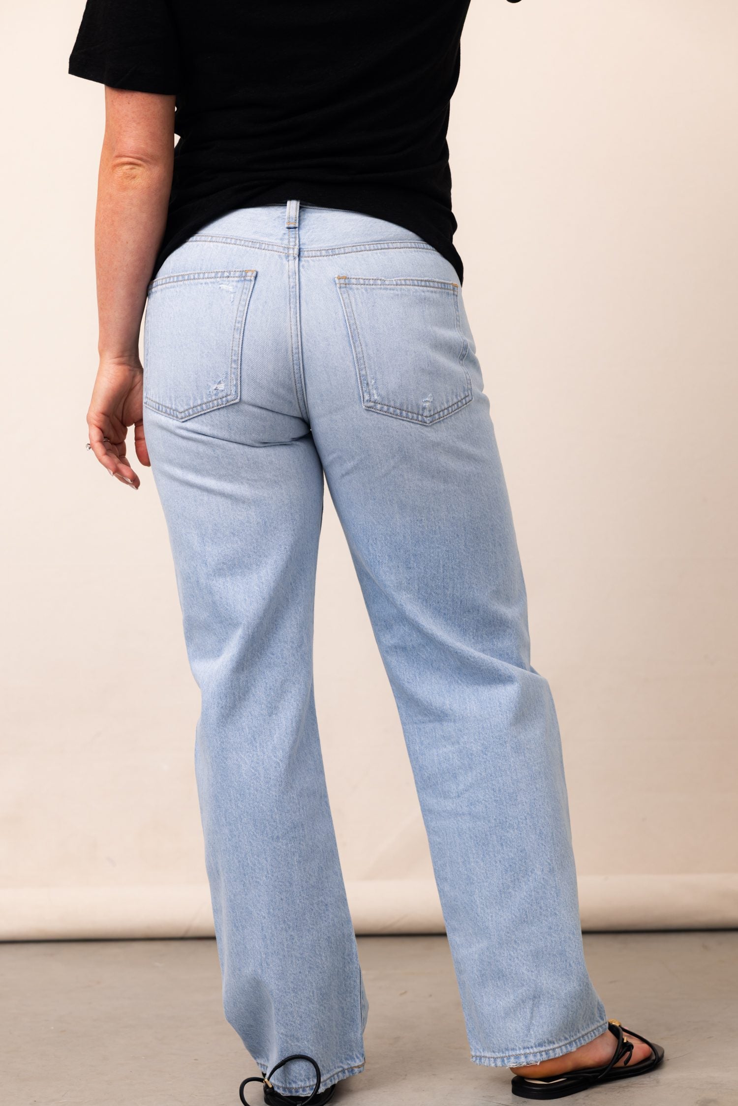 PISTOLA Lexi Mid Rise Bowed Straight