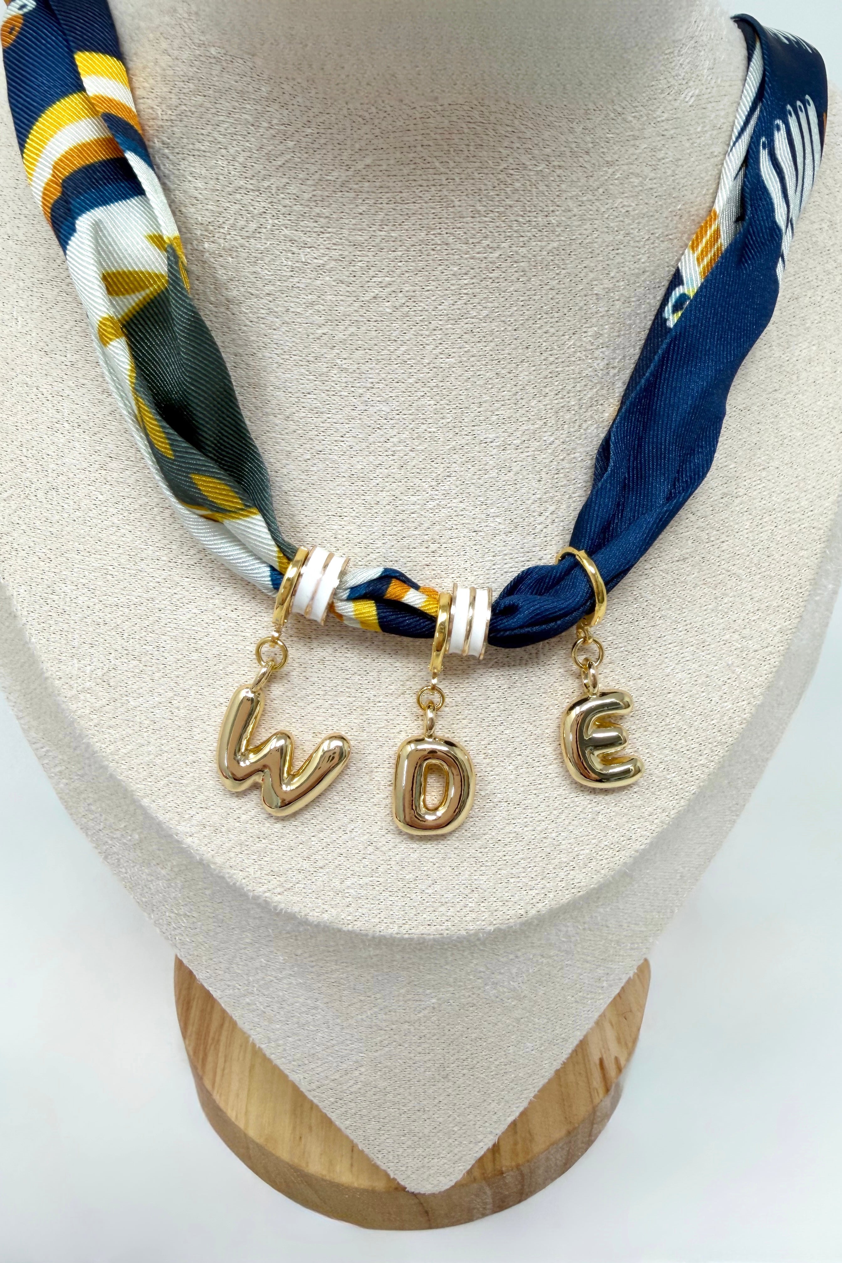 #color_Navy