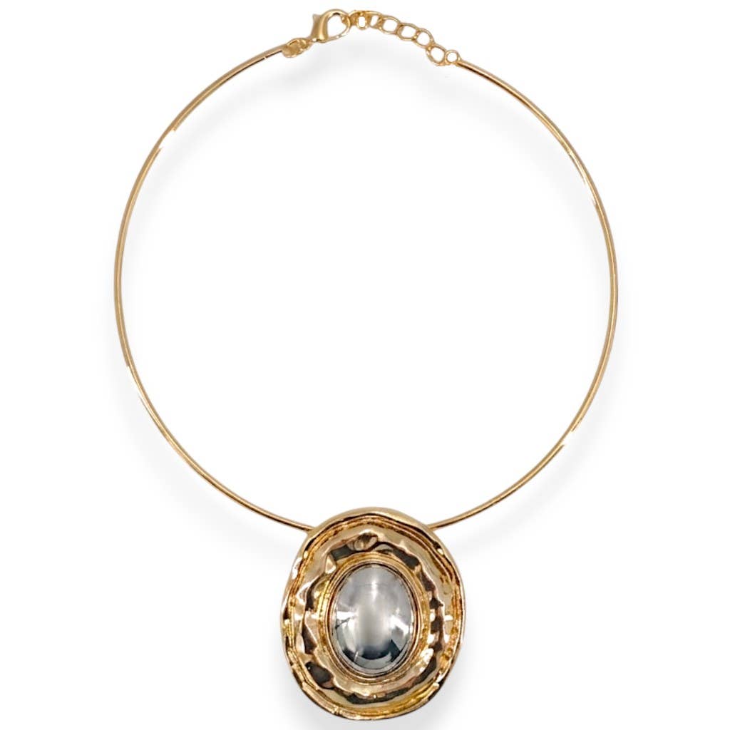 The Very Vintage Sculpted Collar Necklace
